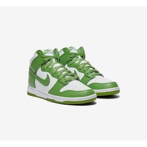 Nike Dunk High Retro Mens Size 9 / Woman's 10.5/ New in Box Chlorophyll/ White